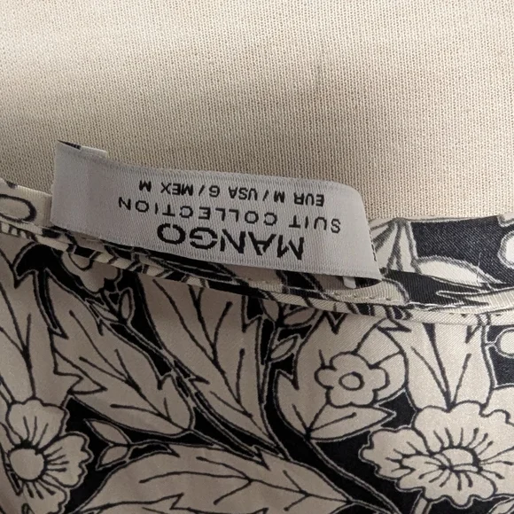 Mango Monochrome Leaf Pattern Robe - Picture 4 of 4